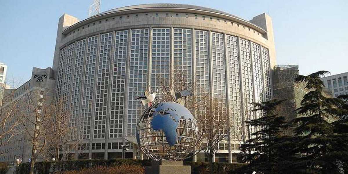 Китай призвал организовать гуманитарный коридор для экспорта зерна из России и Украины