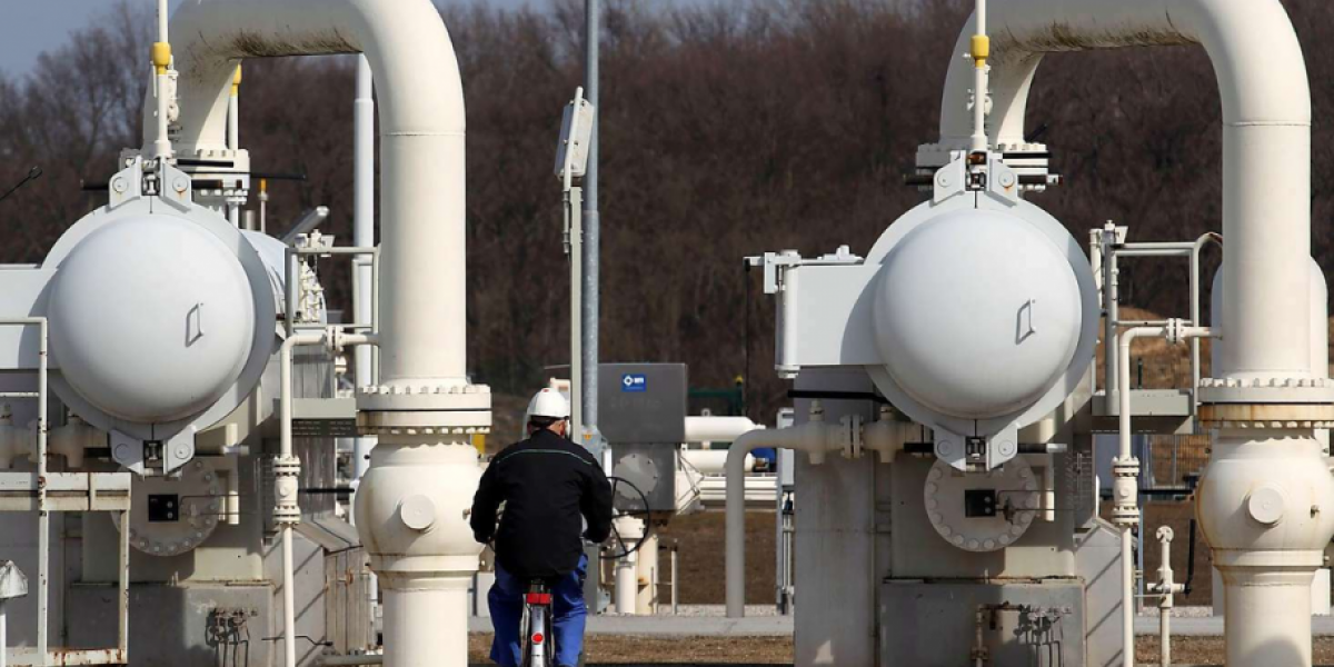 Болгария попала в «газовую ловушку». Не может отключить газопровод с российским газом, а как хотелось бы