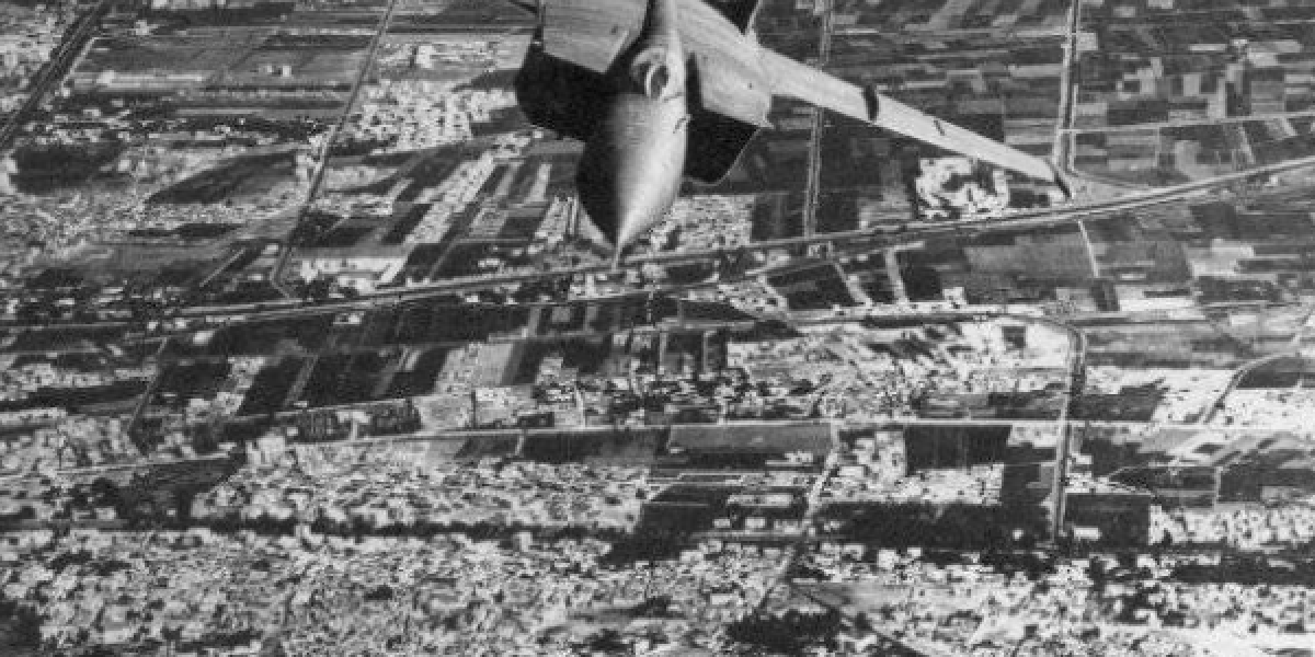 Уникальный МиГ-25 уходит на покой — Алжир с почётом проводил последнюю эскадрилю. Почему это один из выдающихся самолетов в истории авиации?