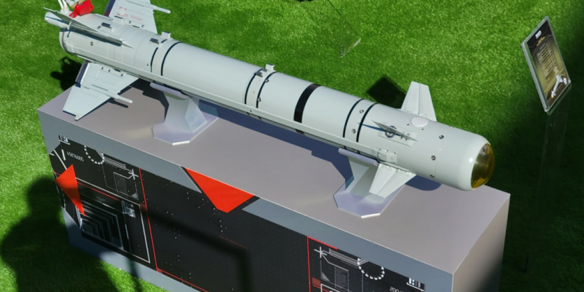 Улыбнитесь, вас снимают. Высокоточная ракета ЛМУР, или изделие «305», похоже стала главным открытием последних месяцев