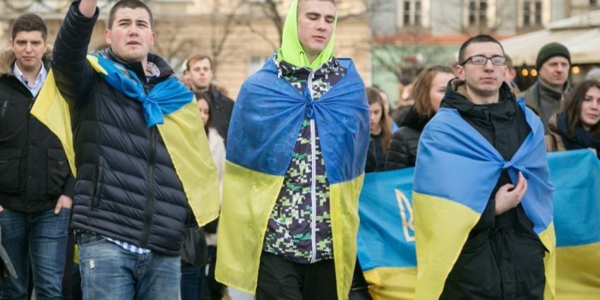 О чем говорят украинцы сегодня. Жители Западной Украины. Украинцы в Европе. Украинцы в Польше. Украинские фашисты.