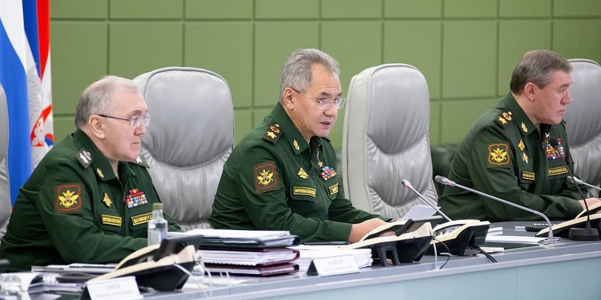 Шойгу приехал на КП СВО: Какой приказ привез министр «генералу Армагеддону»