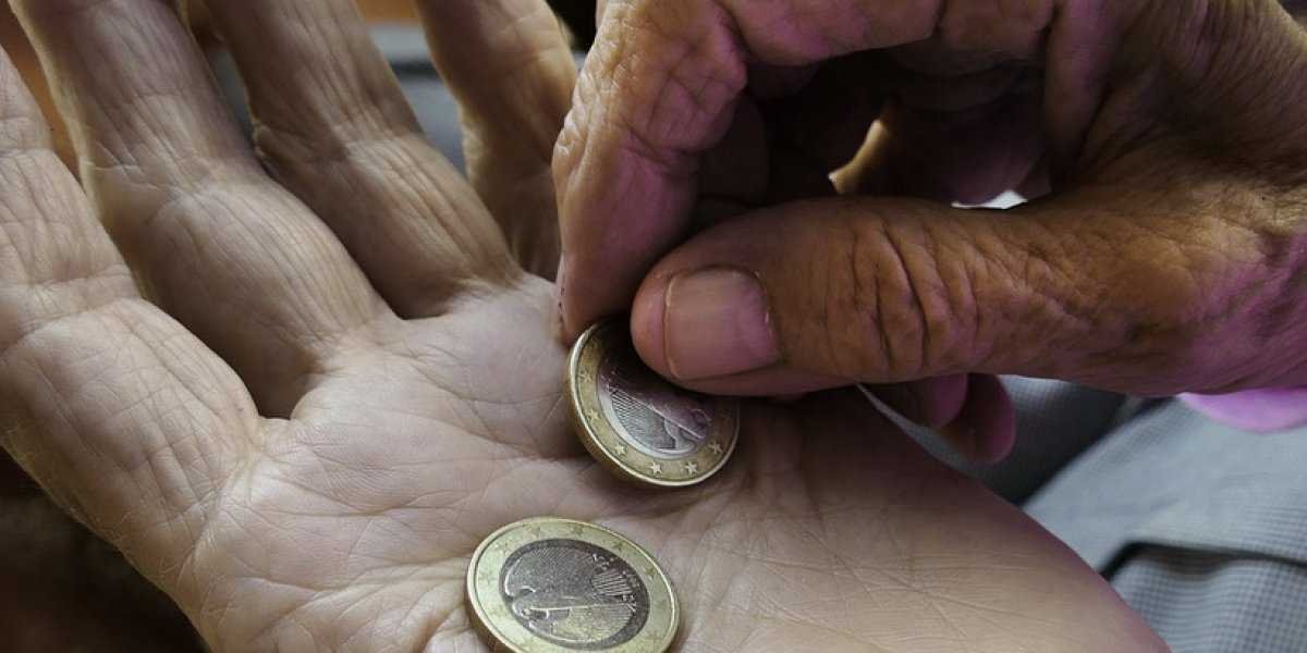 В Думу внесен проект о механизме индексации выплат работающим пенсионерам