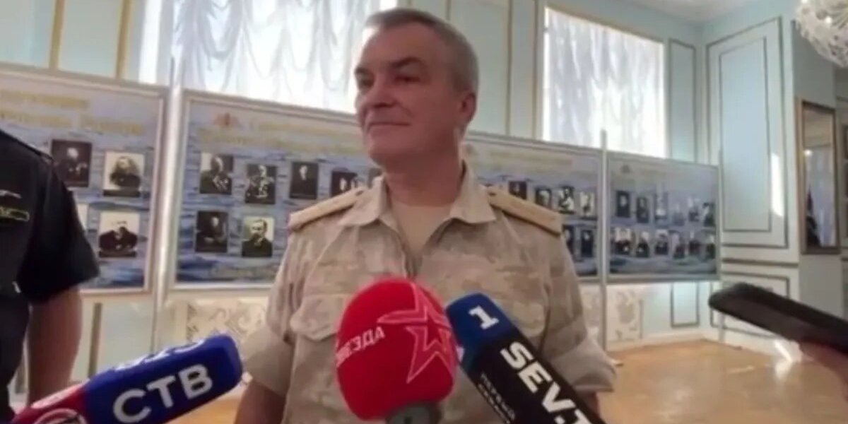 Командующий Черноморским флотом Виктор Соколов опроверг слухи о гибели