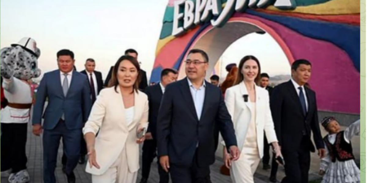 Киргизы переобулись? Нет, они снова потребовали: «Москва не может дать симметричный ответ» Киргизы переобулись? Нет, они снова потребовали: «Москва не может дать симметричный ответ»