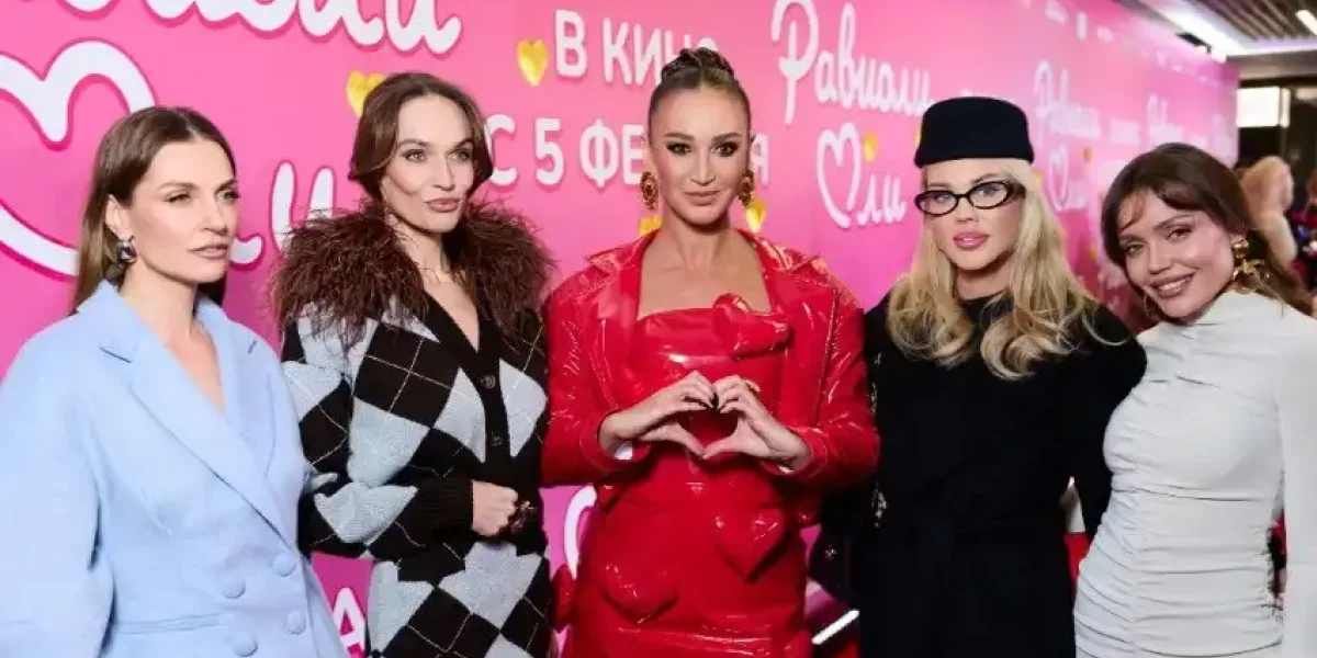 &laquo;Сколько нас ещё будут &laquo;насиловать&raquo; этой бездарностью?&raquo;: такого унижения Бузова еще не испытывала. Пустые залы и разнос от Садальского